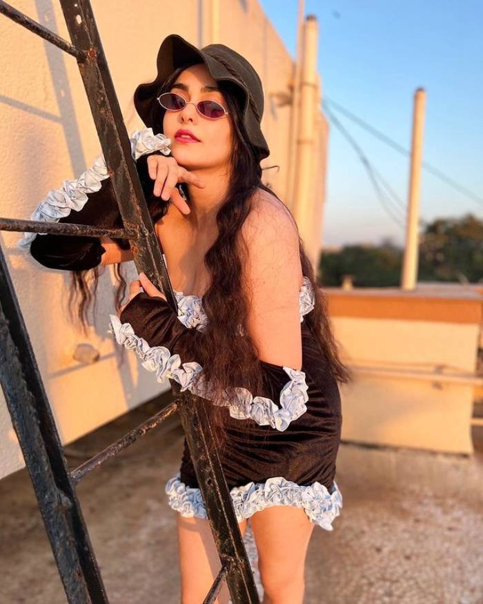 adah sharma_teluguvox 4